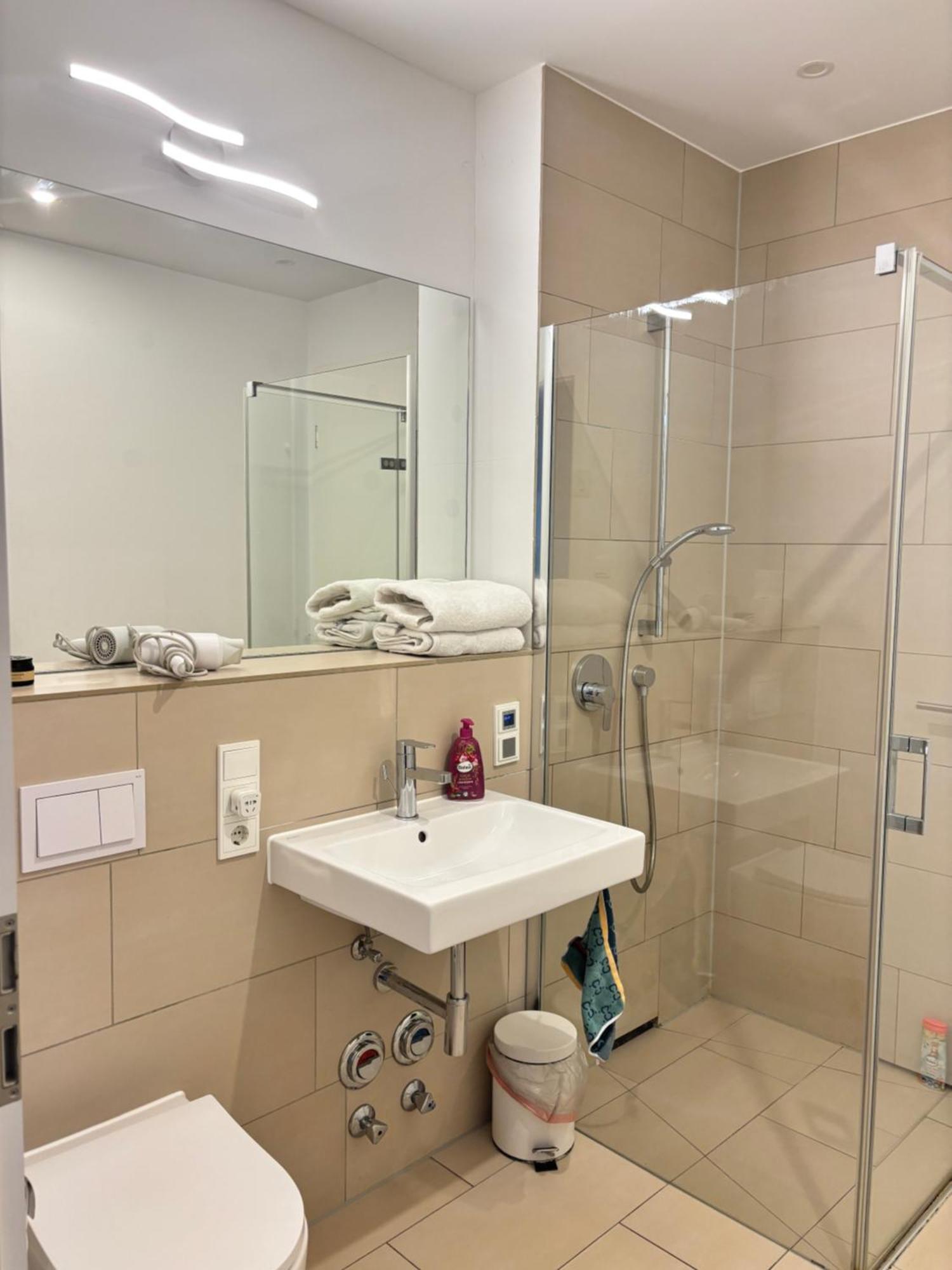 Apartment Near Fair And Central City In Few Min, With Garden Frankfurt am Main Bagian luar foto
